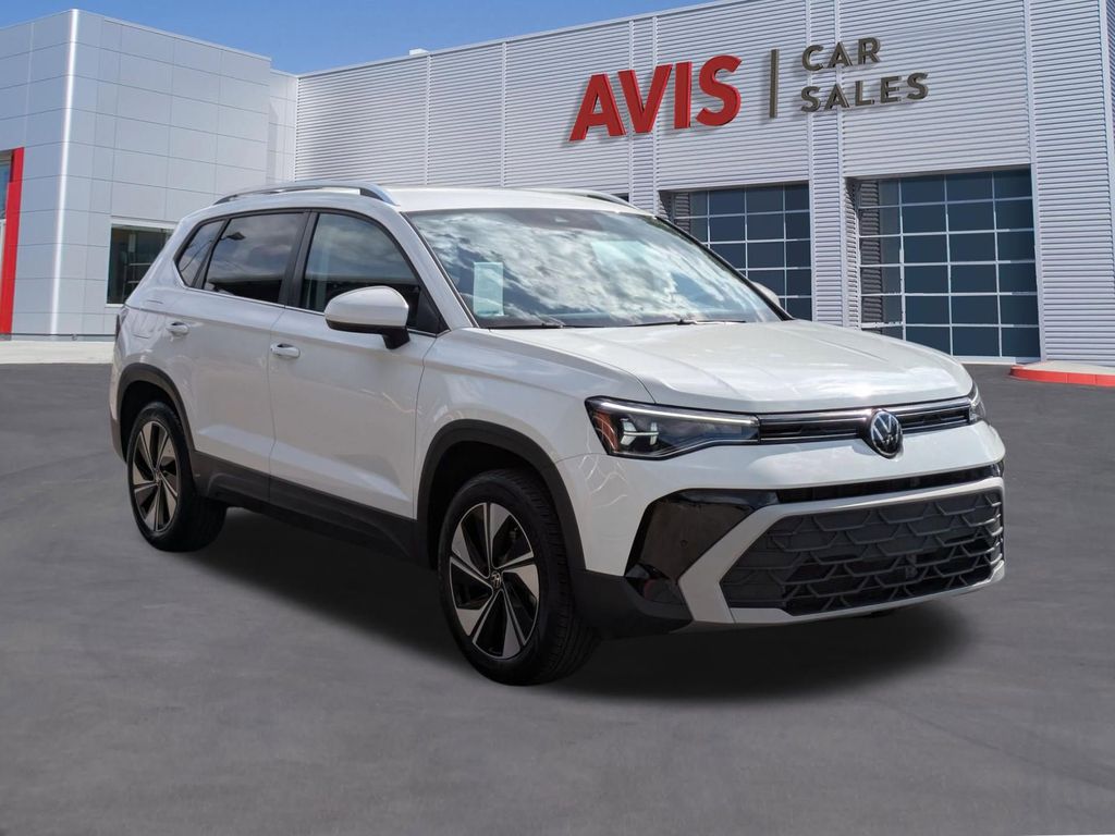 Thumbnail: 2025 Volkswagen Taos - 3