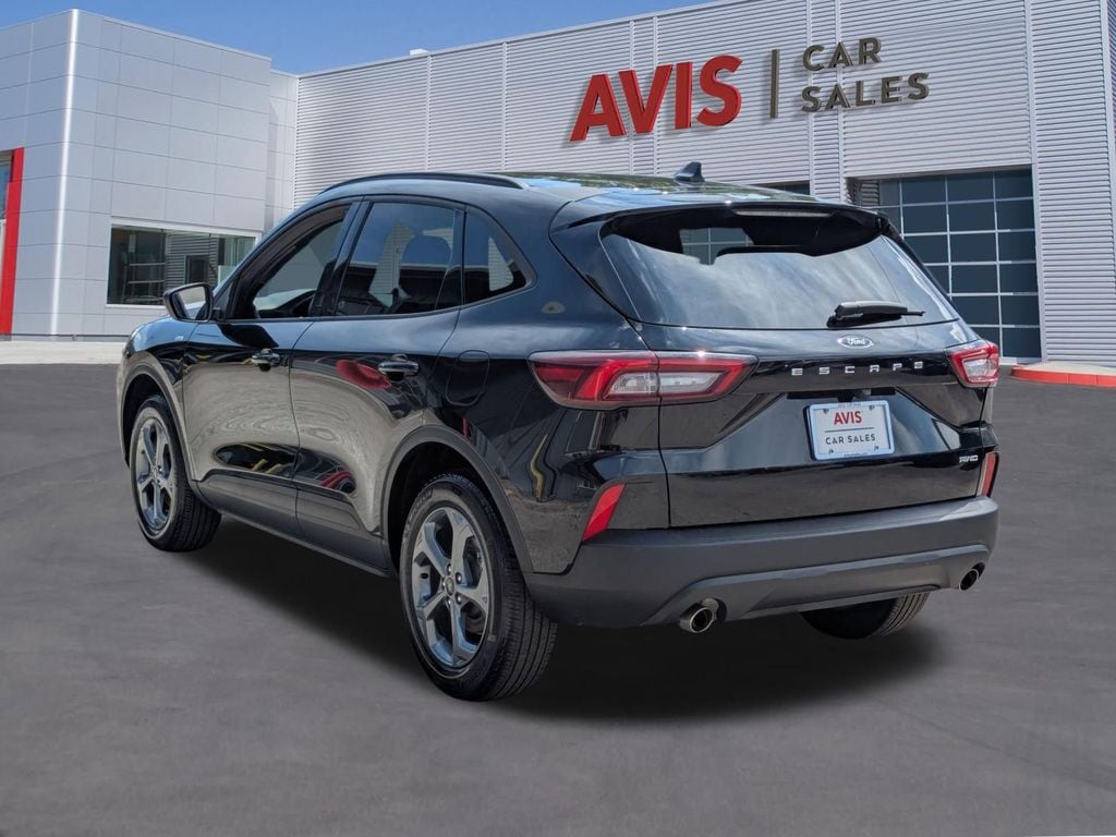 Thumbnail: 2025 Ford Escape - 9