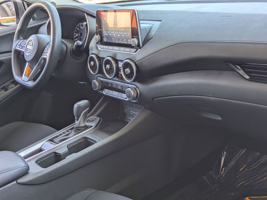 2025 Nissan Sentra SV - Photo 31