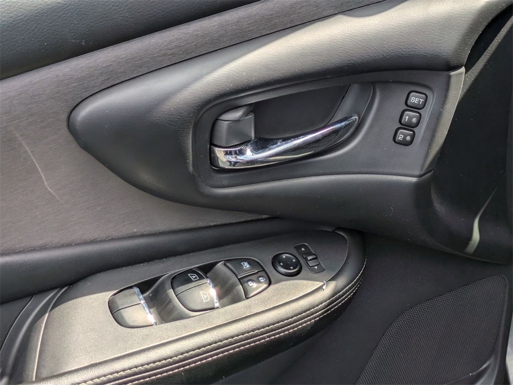 2023 Nissan Murano SL 15