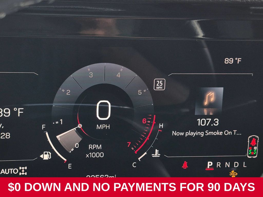 2025 GMC Yukon Denali - Photo 16