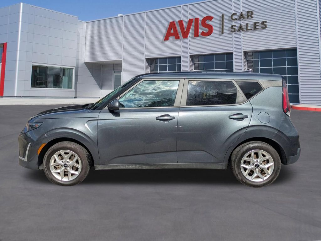 Thumbnail: 2023 Kia Soul - 10