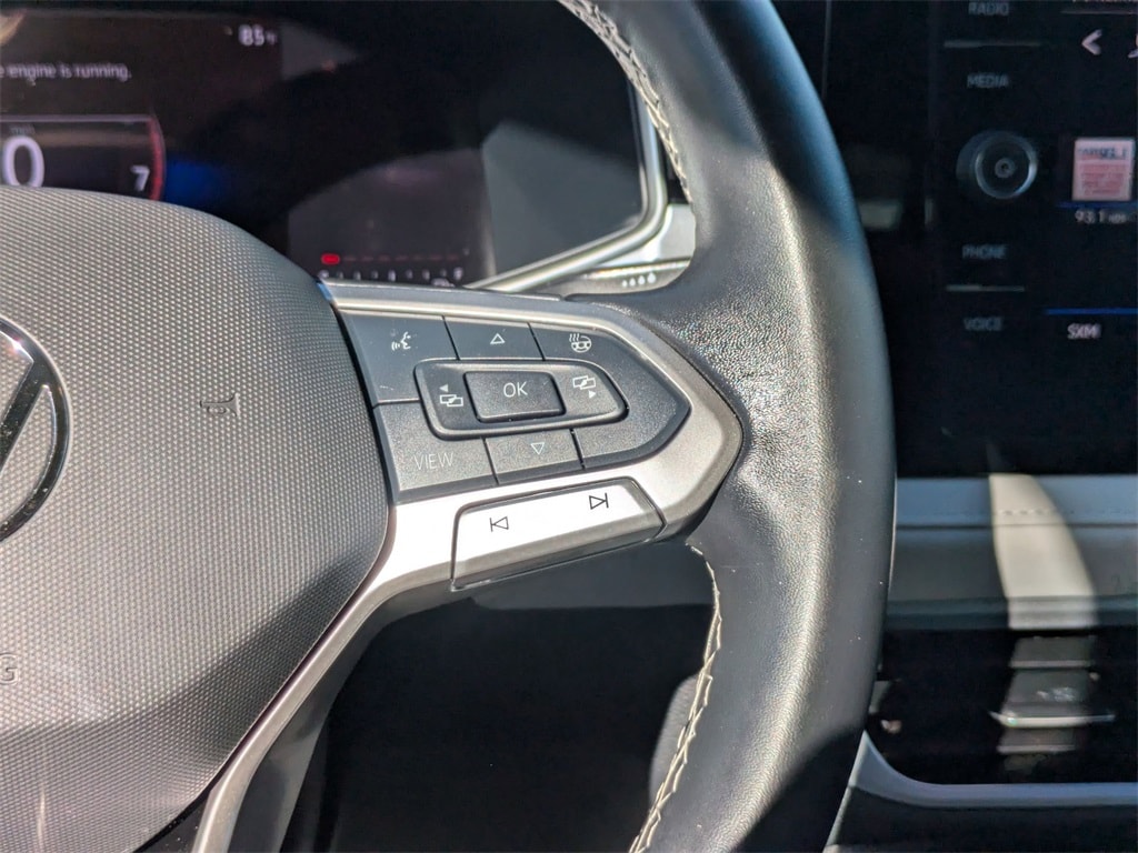 Thumbnail: 2025 Volkswagen Taos - 20