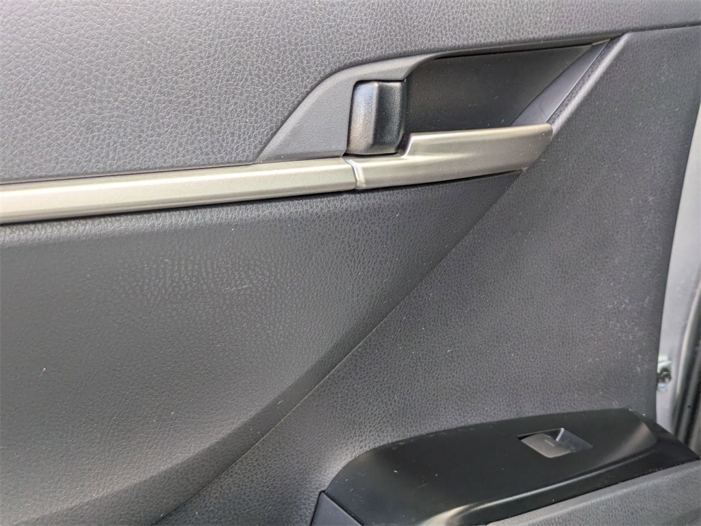 Thumbnail: 2025 Toyota Camry - 24