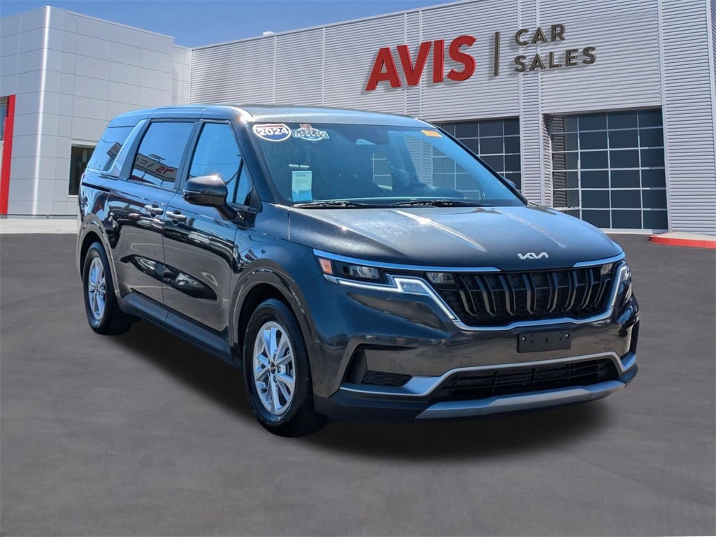 Thumbnail: 2024 Kia Carnival - 3