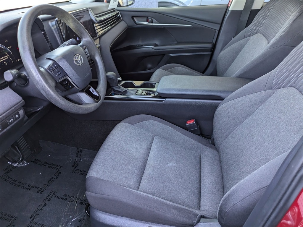 Thumbnail: 2025 Toyota Camry - 24