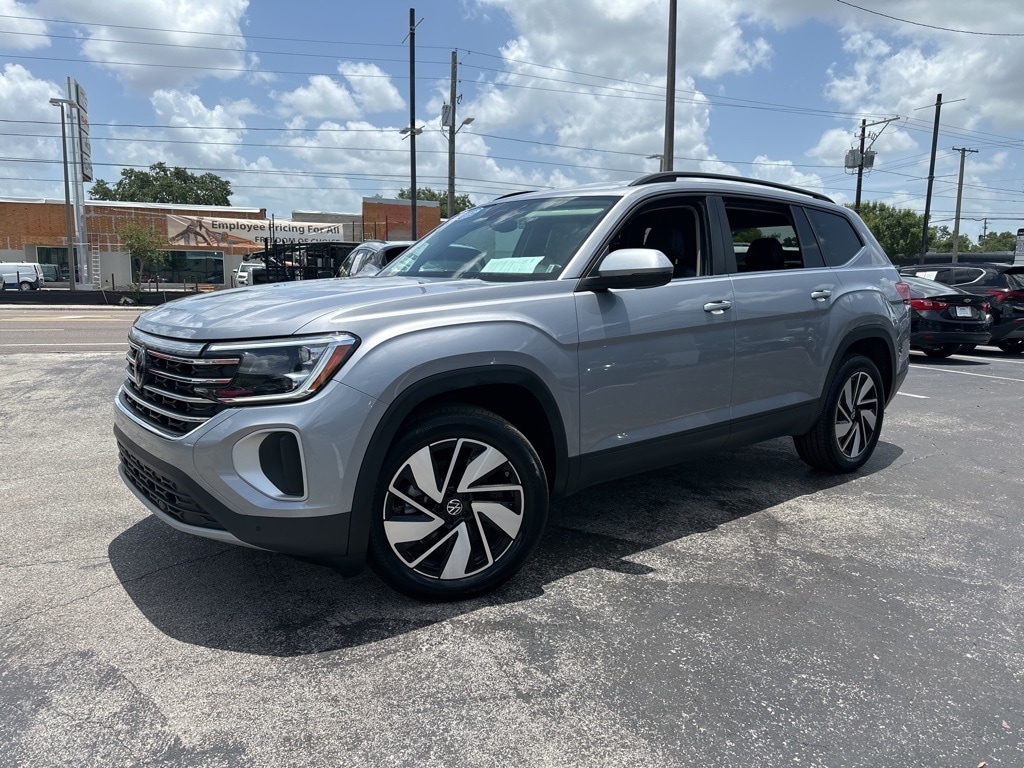 Thumbnail: 2024 Volkswagen Atlas - 1