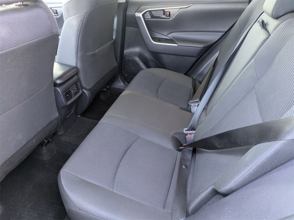 Thumbnail: 2025 Toyota RAV4 - 28