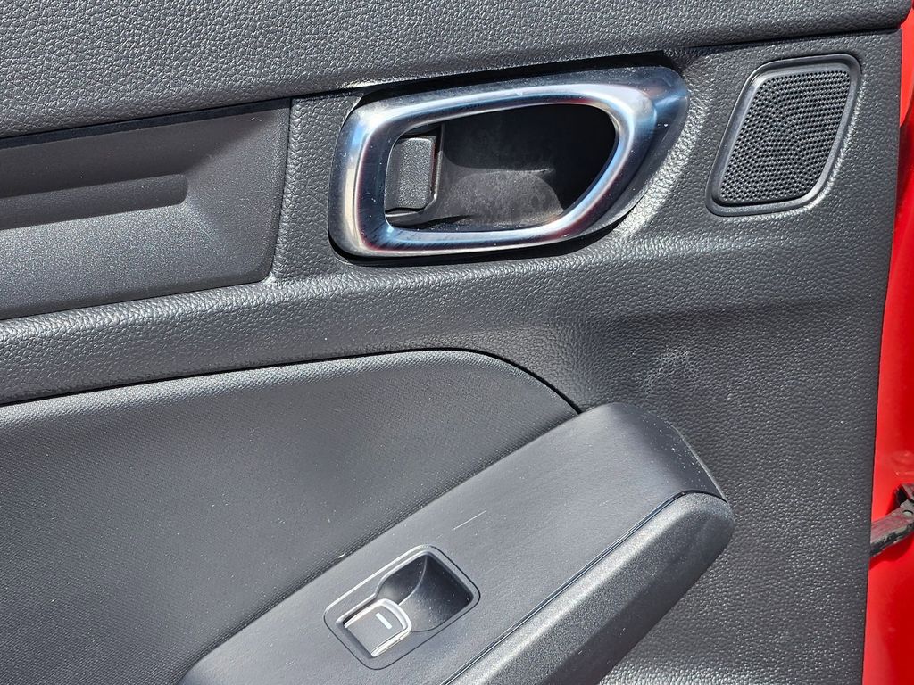 2025 Honda Civic Sport - Photo 25