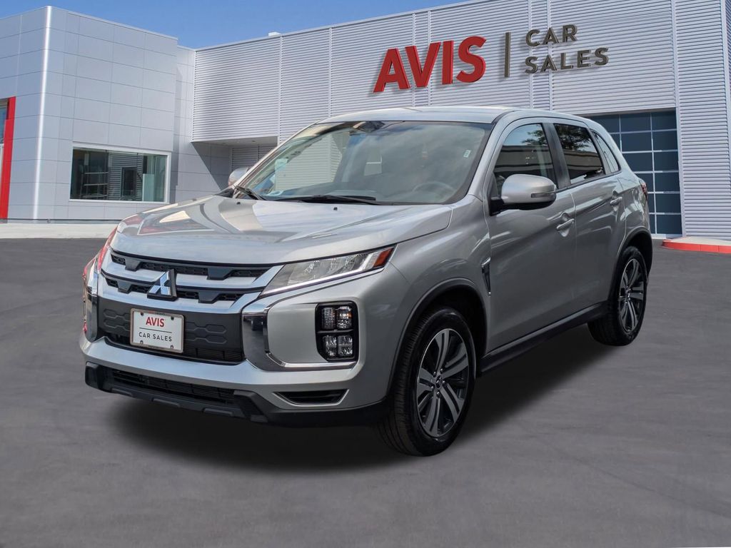 2025 Mitsubishi Outlander Sport 2.0 SE AWC CVT's photo