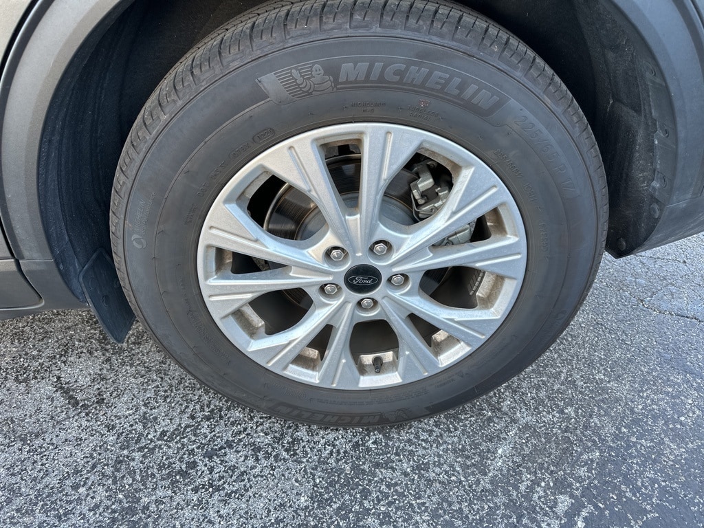 Thumbnail: 2025 Ford Escape - 10