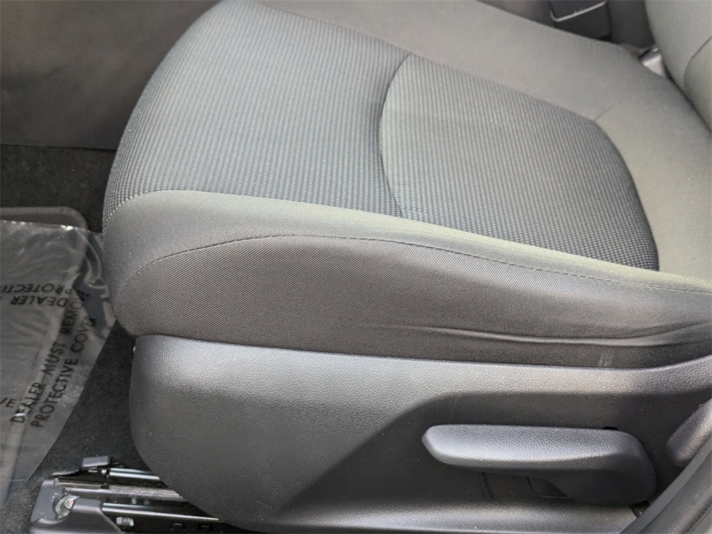 Thumbnail: 2024 Toyota RAV4 - 15