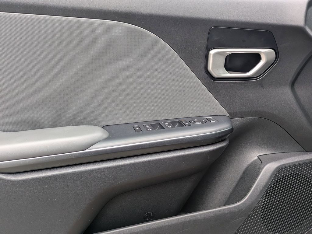 Thumbnail: 2025 Kia K4 - 10