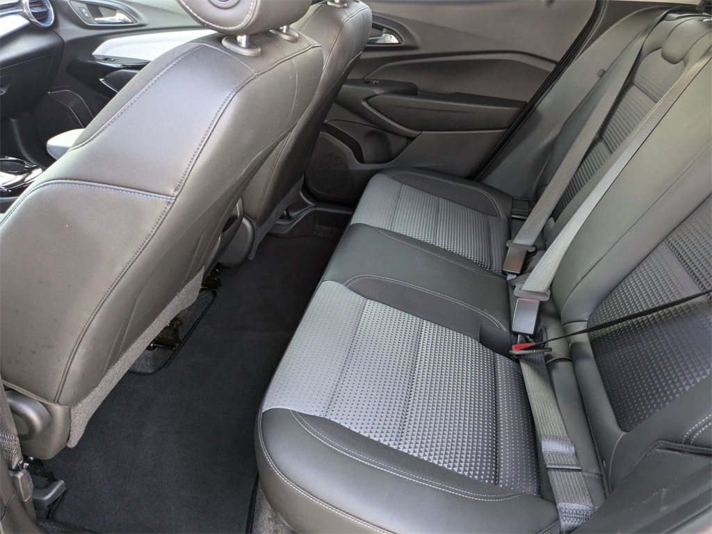 Thumbnail: 2025 Chevrolet Trax - 24