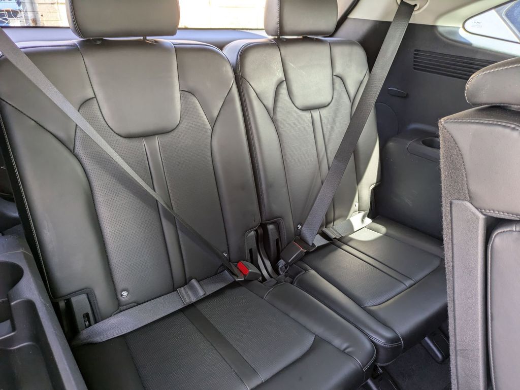 Thumbnail: 2024 Kia Sorento - 29