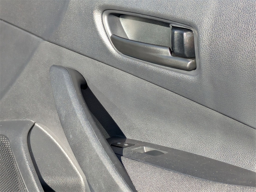 Thumbnail: 2025 Toyota Corolla - 34