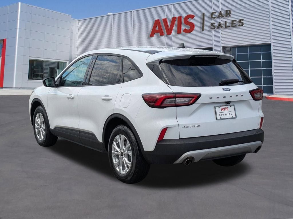 Thumbnail: 2025 Ford Escape - 9