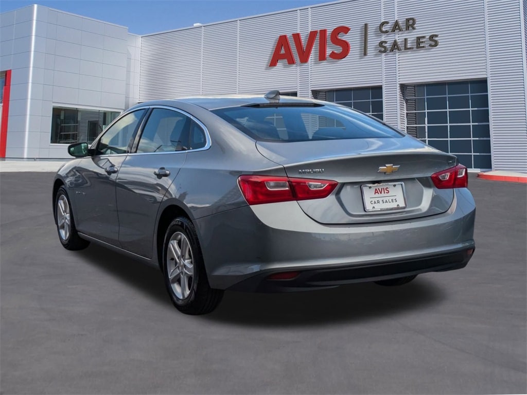 Thumbnail: 2023 Chevrolet Malibu - 9