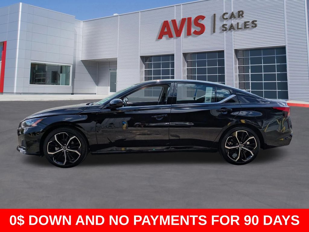 Thumbnail: 2025 Nissan Altima - 10