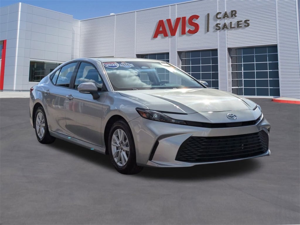 Thumbnail: 2025 Toyota Camry - 3