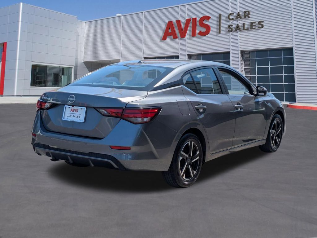 2025 Nissan Sentra SV - Photo 6