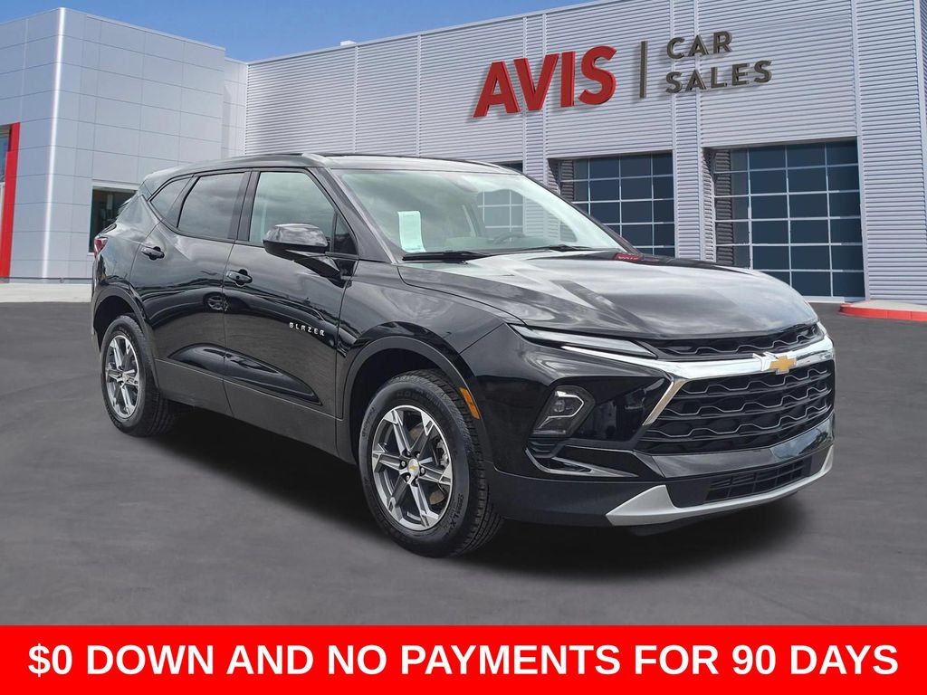 Thumbnail: 2025 Chevrolet Blazer - 3