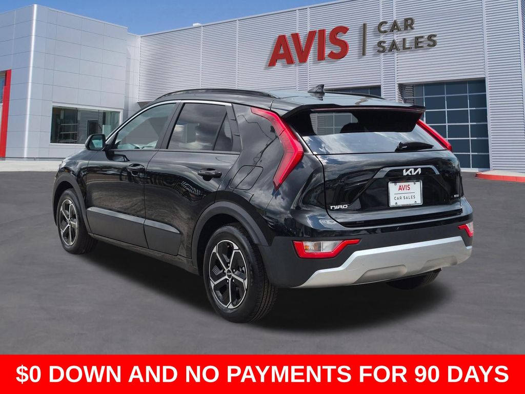 Thumbnail: 2025 Kia Niro - 9