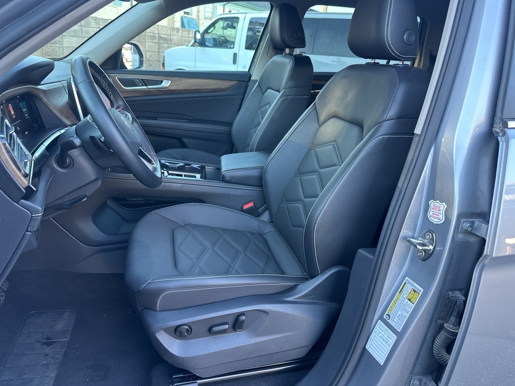 Thumbnail: 2025 Volkswagen Atlas - 18