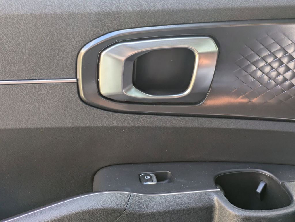 Thumbnail: 2024 Kia Sorento - 26