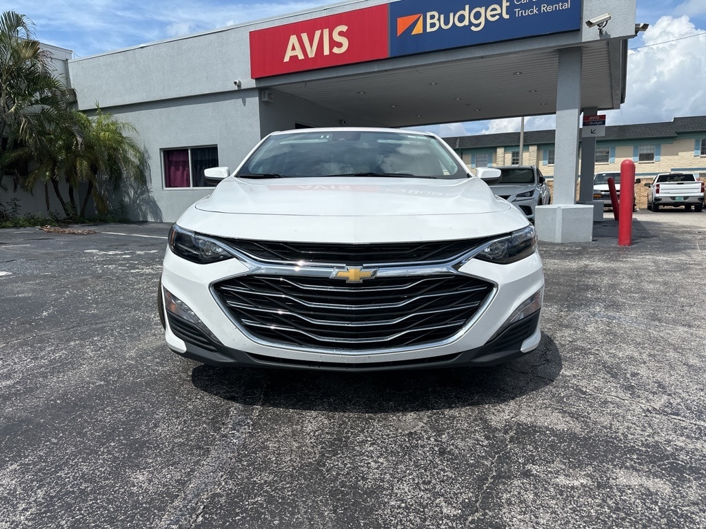 Thumbnail: 2023 Chevrolet Malibu - 2