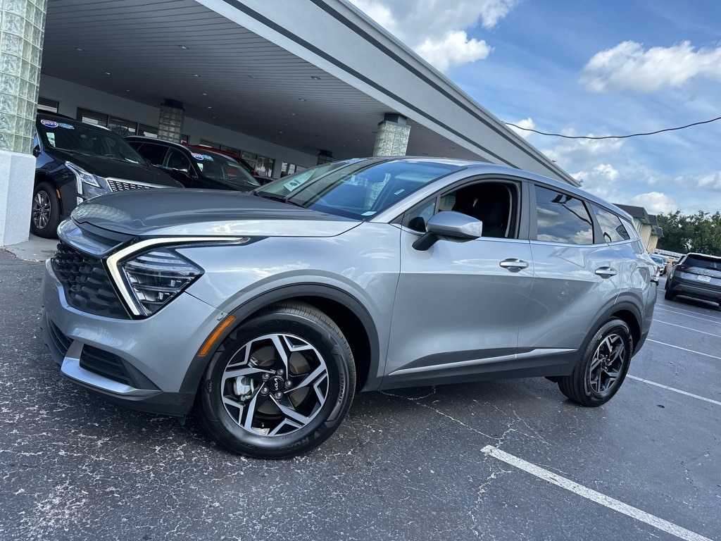Thumbnail: 2024 Kia Sportage - 1