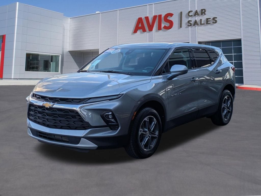 2025 Chevrolet Blazer 2.0T 2LT FWD's photo