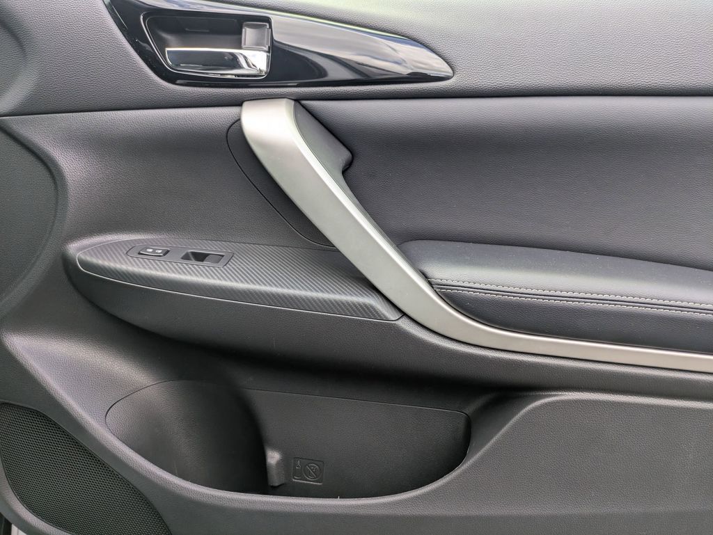 Thumbnail: 2025 Mitsubishi Eclipse Cross - 32