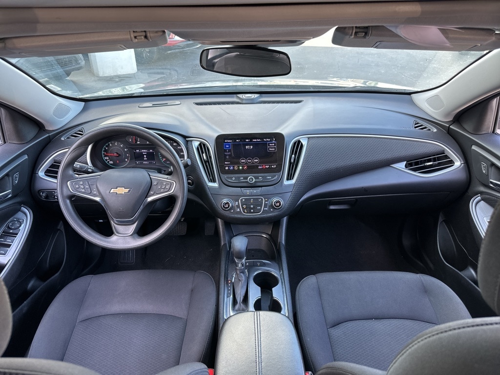 Thumbnail: 2024 Chevrolet Malibu - 17