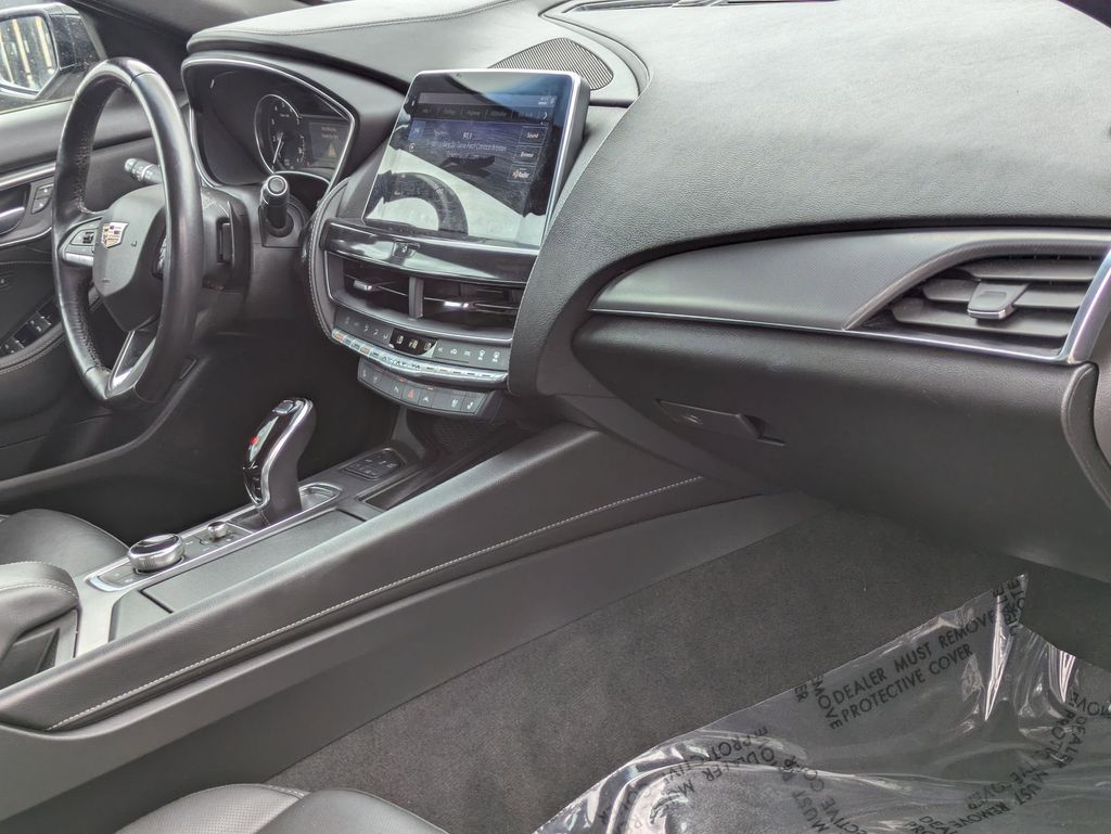 Thumbnail: 2024 Cadillac CT5 - 31