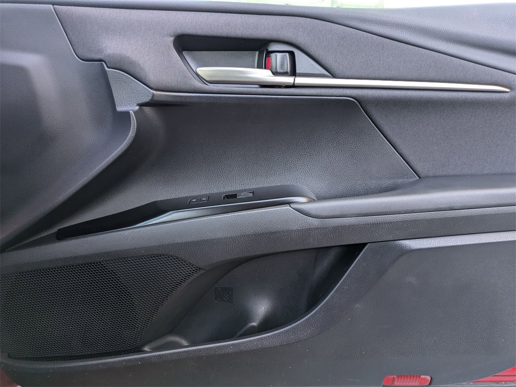 Thumbnail: 2025 Toyota Camry - 33