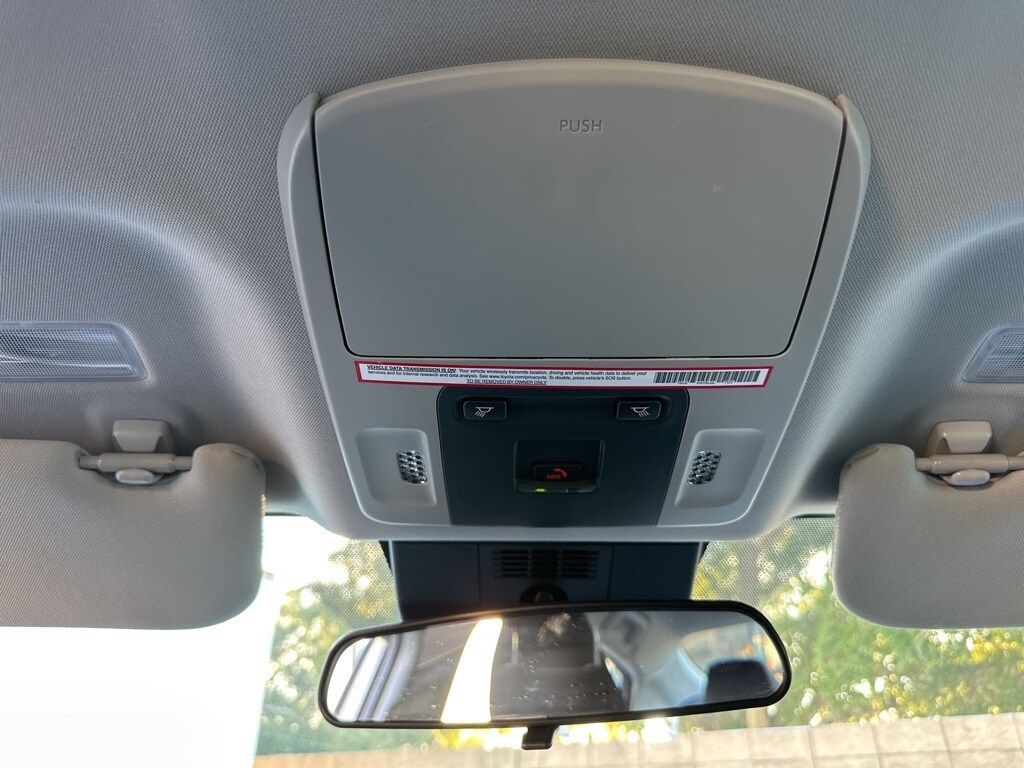 Thumbnail: 2025 Toyota Camry - 14