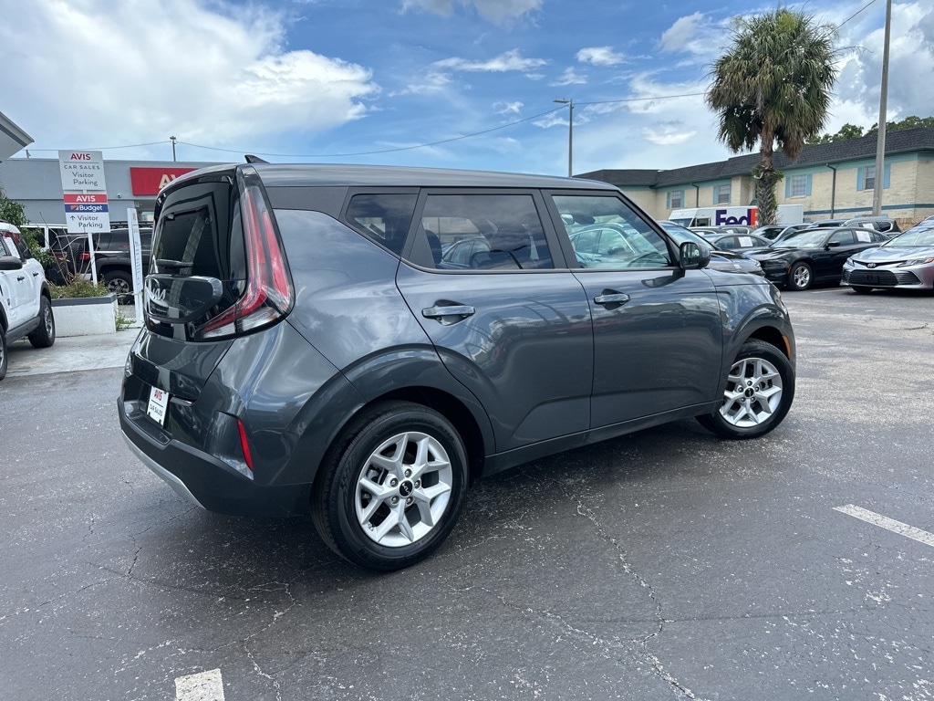 Thumbnail: 2023 Kia Soul - 5