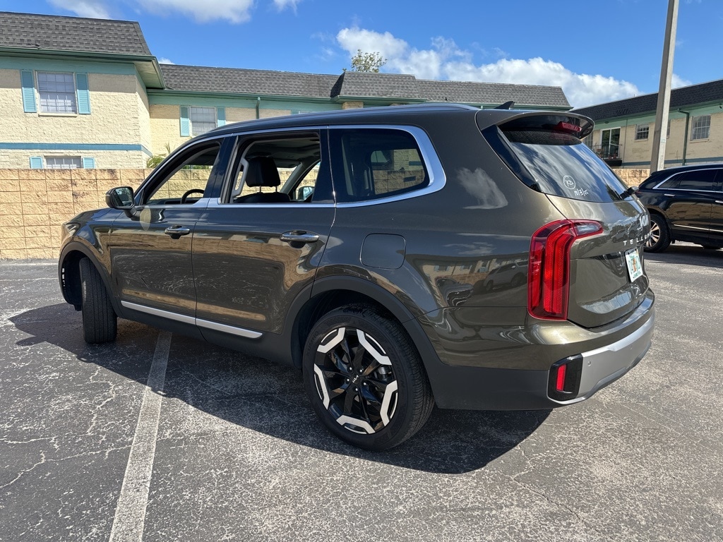Thumbnail: 2025 Kia Telluride - 7