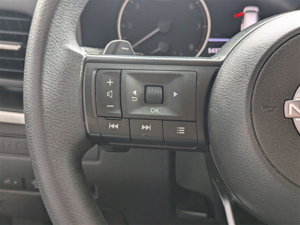 2023 Nissan Rogue S 19