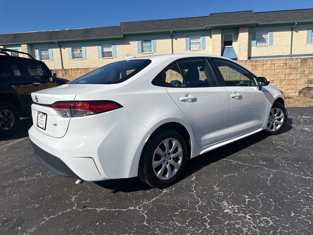 Thumbnail: 2024 Toyota Corolla - 5