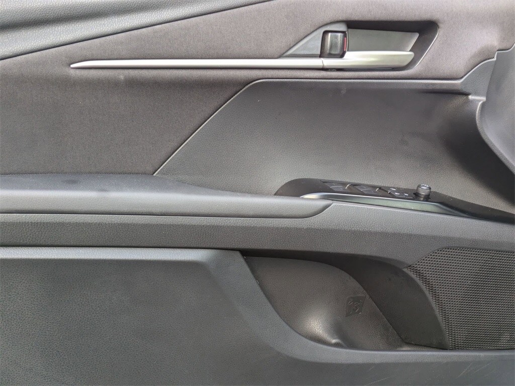 Thumbnail: 2025 Toyota Camry - 11