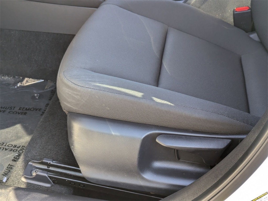 Thumbnail: 2025 Toyota Corolla - 15