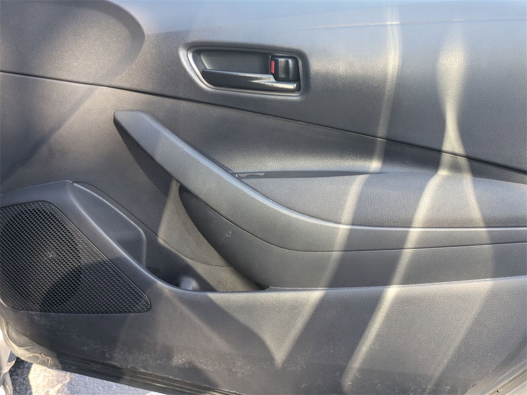 Thumbnail: 2025 Toyota Corolla - 33