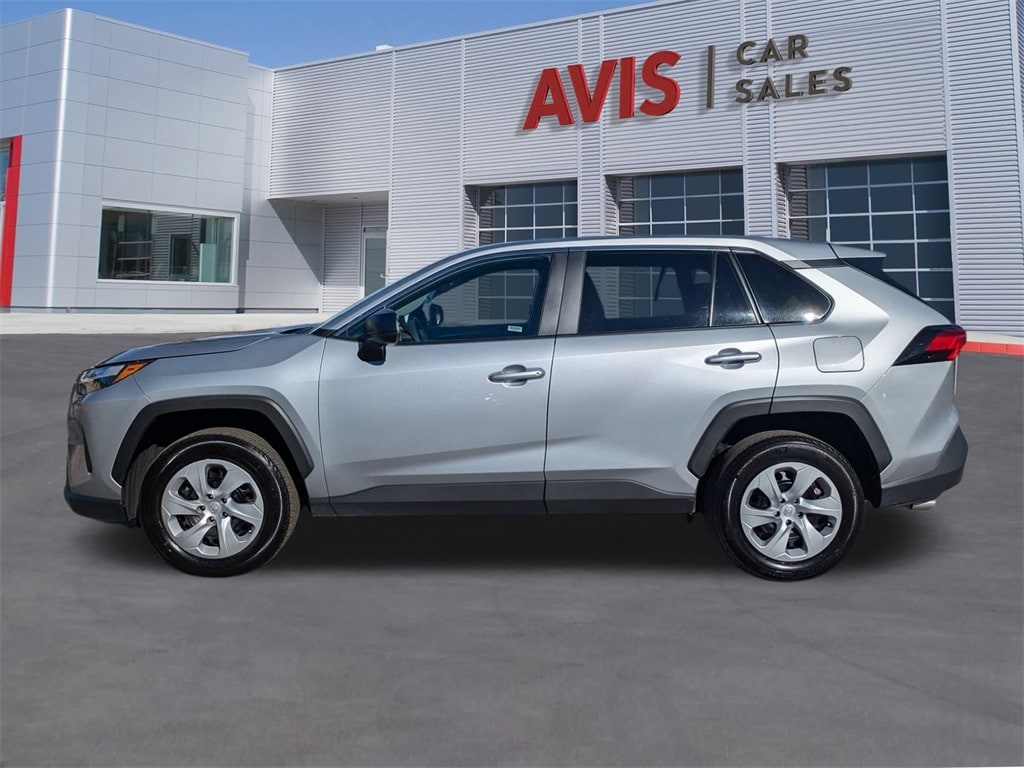 Thumbnail: 2025 Toyota RAV4 - 8