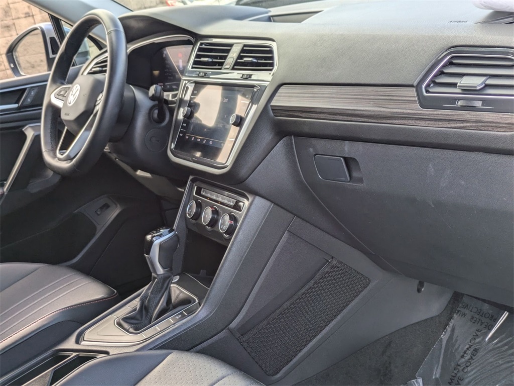 Thumbnail: 2024 Volkswagen Tiguan - 31