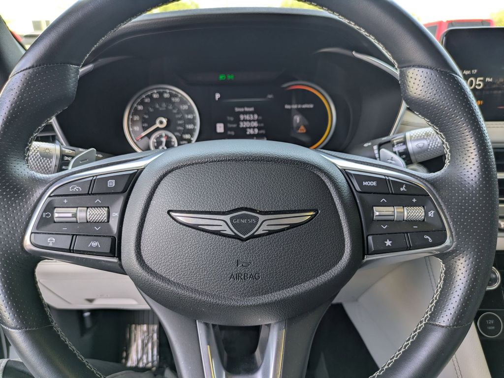 Thumbnail: 2025 Genesis G70 - 23