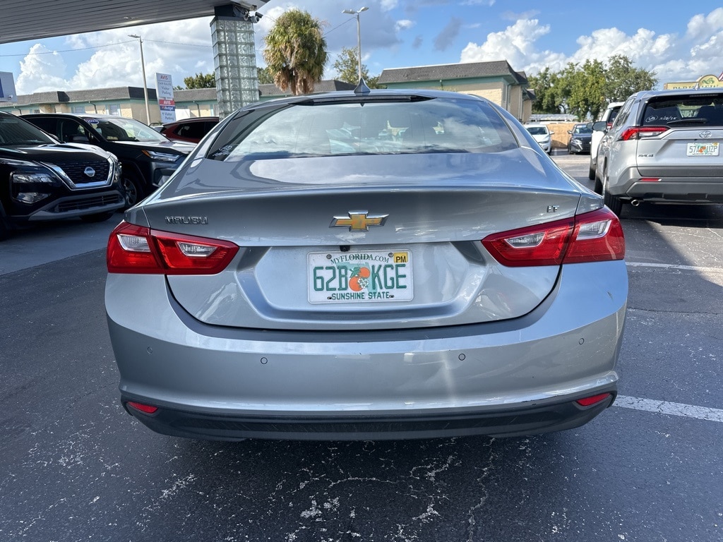 Thumbnail: 2024 Chevrolet Malibu - 6