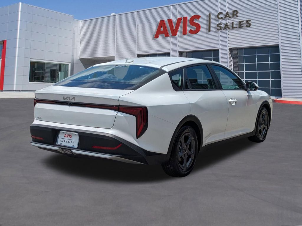 Thumbnail: 2025 Kia K4 - 6