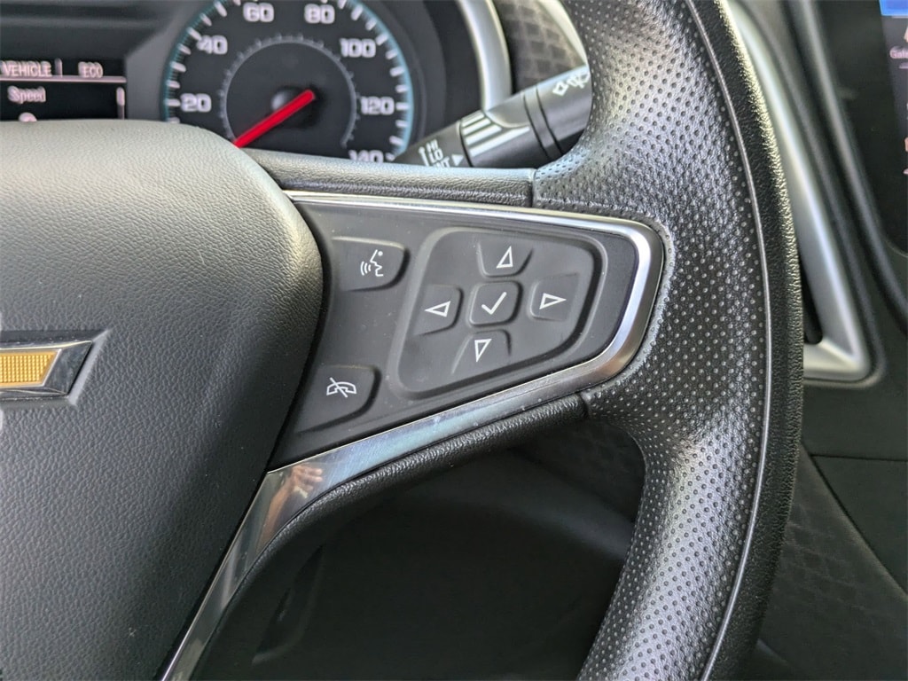 Thumbnail: 2023 Chevrolet Malibu - 20